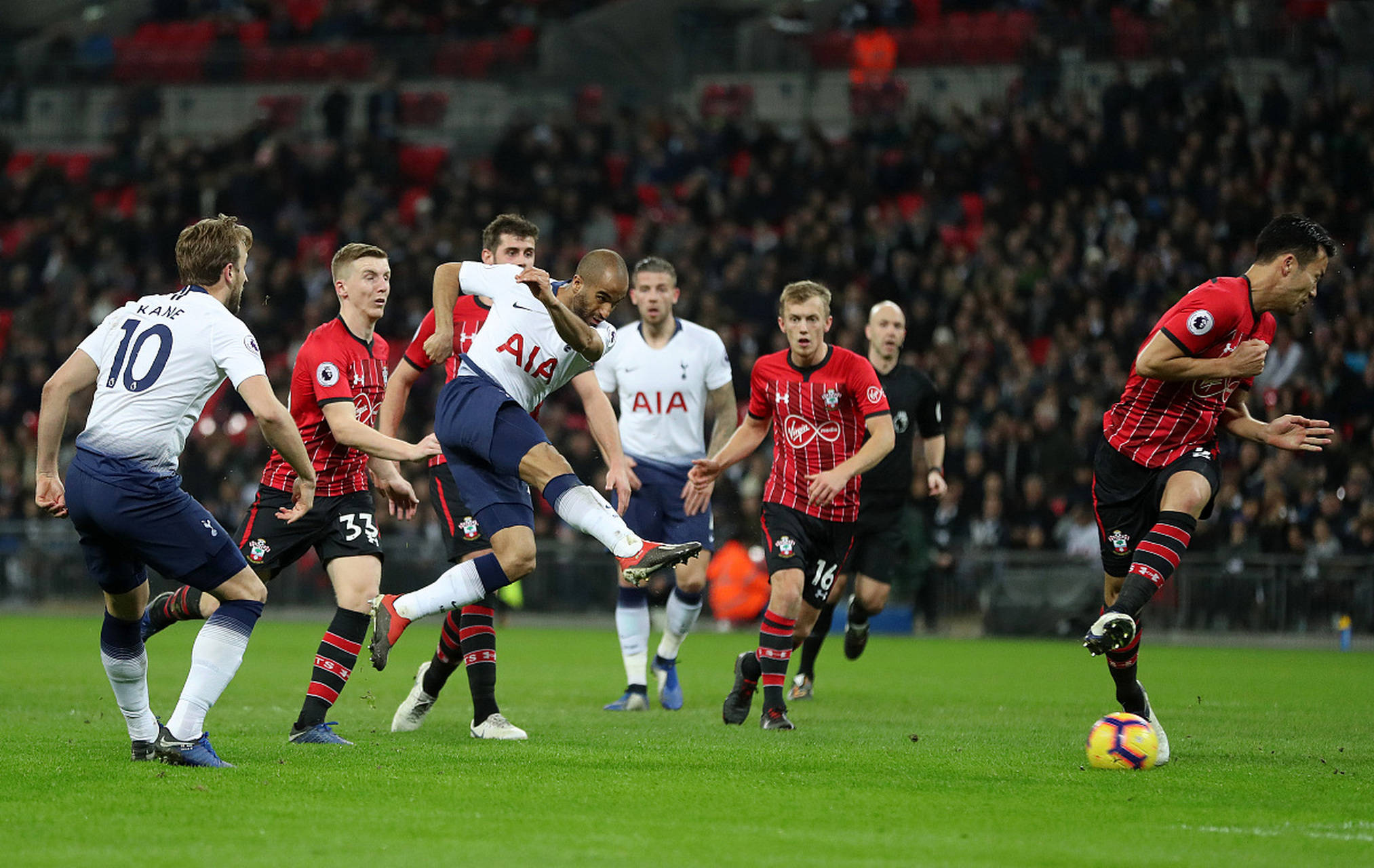 多才华出众 多才华出众